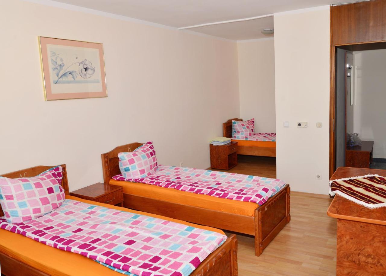 Hotel Noa Нюрнберг Екстериор снимка